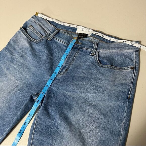 current/elliott The Scooped Ruby Crop Jean - Picture 11 of 11